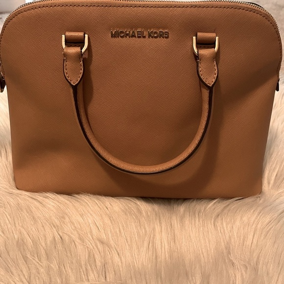 Michael Kors Brown Handbag - Picture 2 of 16